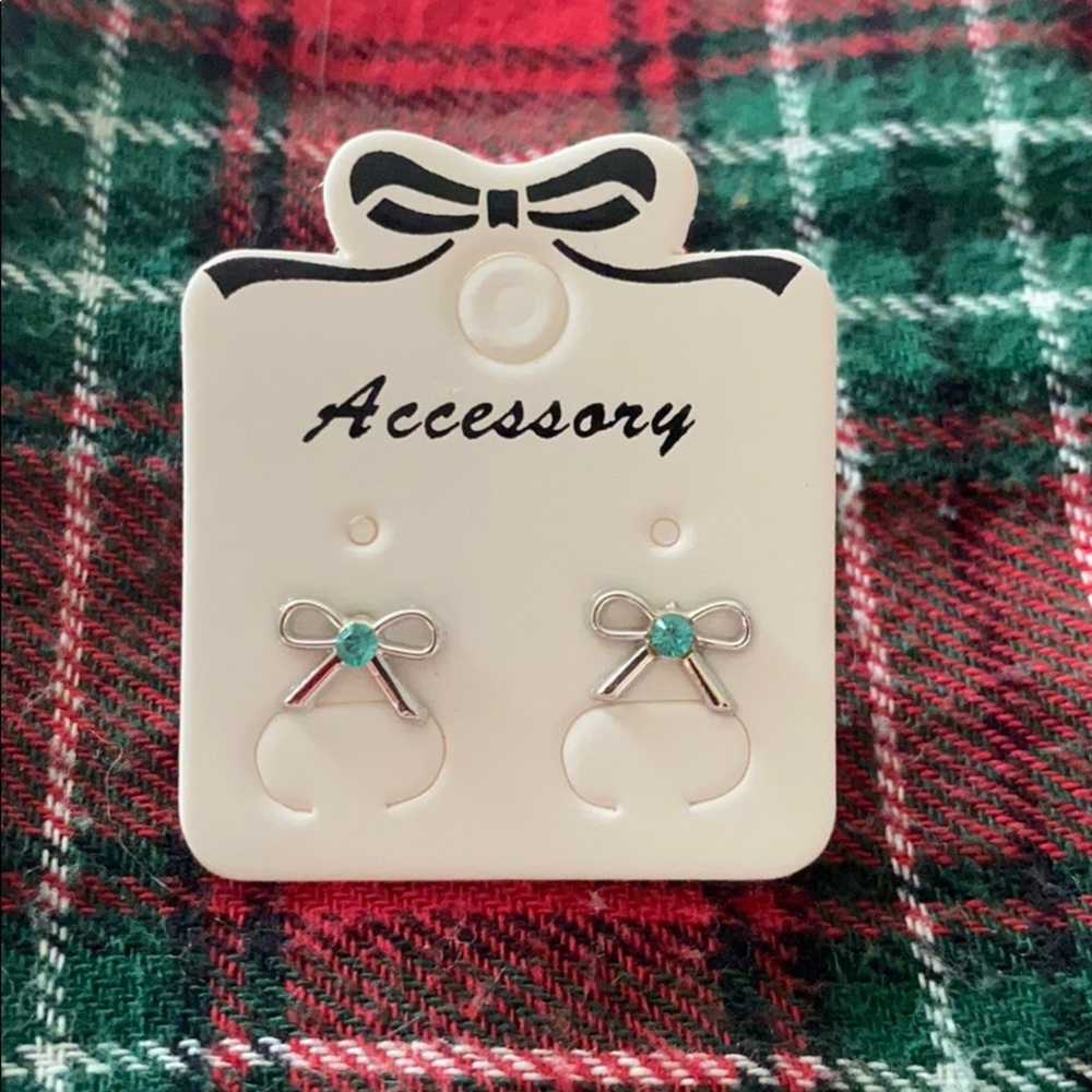 Silver bow tie earrings!